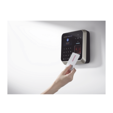 Lector de huella con  Inteligencia Artificial, mas exacto, Uso  para Control de acceso  Tiempo y Asistencia