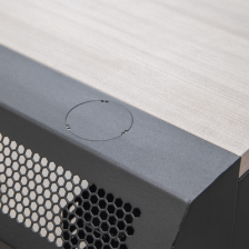 Consola Profesional para Monitoreo o Computo | Ranura para Base de Monitores | Microperforaciones | Luces LED Decorativas | Toma