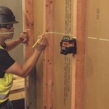 Nivel Láser de 3 Planos de Color Verde, de 360º y 30.5 m. de alcance, Compacto con Base Magnética y para Tripoide