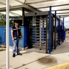 Torniquete Sencillo / Cuerpo Completo / Interior/Exterior / 100% Acero con Pintura Gris / EJE CENTRAL de Acero Inoxidable /Acaba