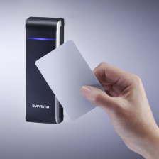 Xpass Lector de Tarjetas RFID (125KHz EM) / Protección IP65 / PoE / Uso con BioStar 2