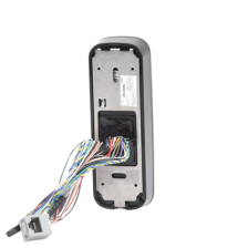 Controlador de una puerta  de uso en exterior, Con lector de Tarjetas  Multitecnolgia, NFC y Bluetooth